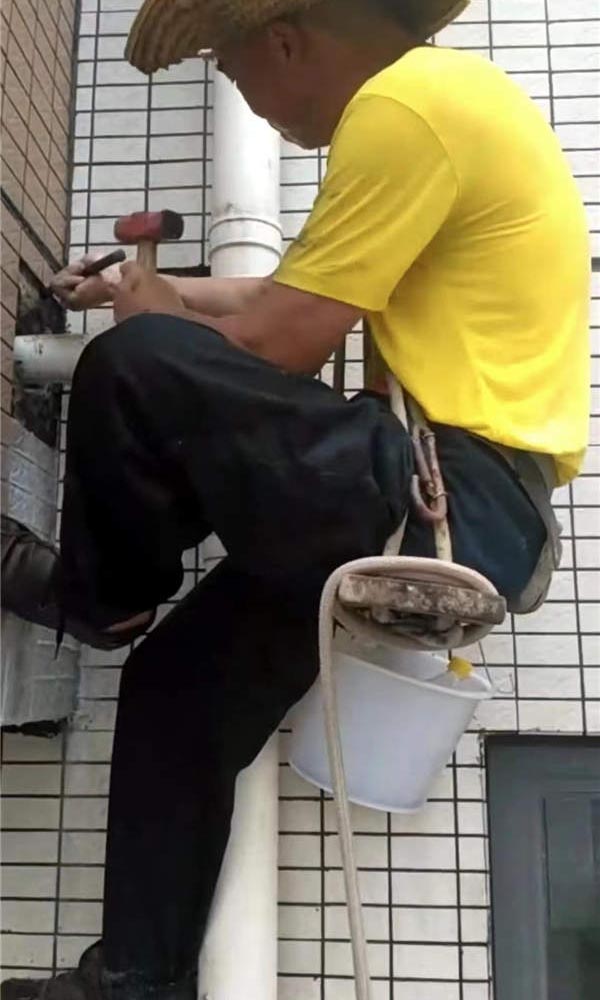 �ܵ����b���S��